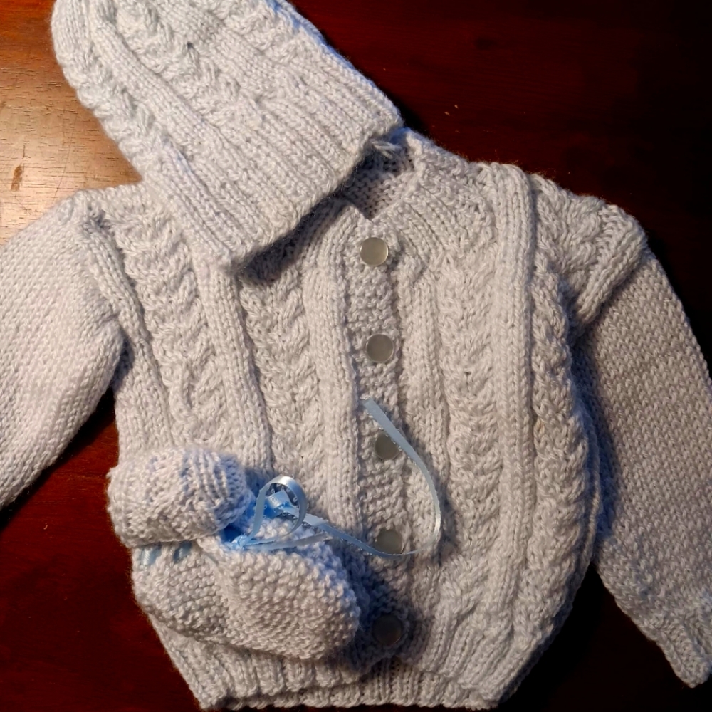 Handmade baby sweater set NWOT
